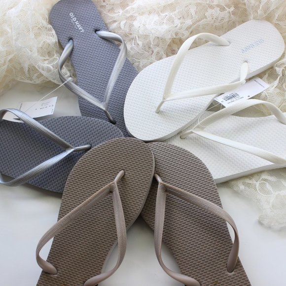 Old Navy Shoes - Old Navy flip flops - Bundle of 3 pairs